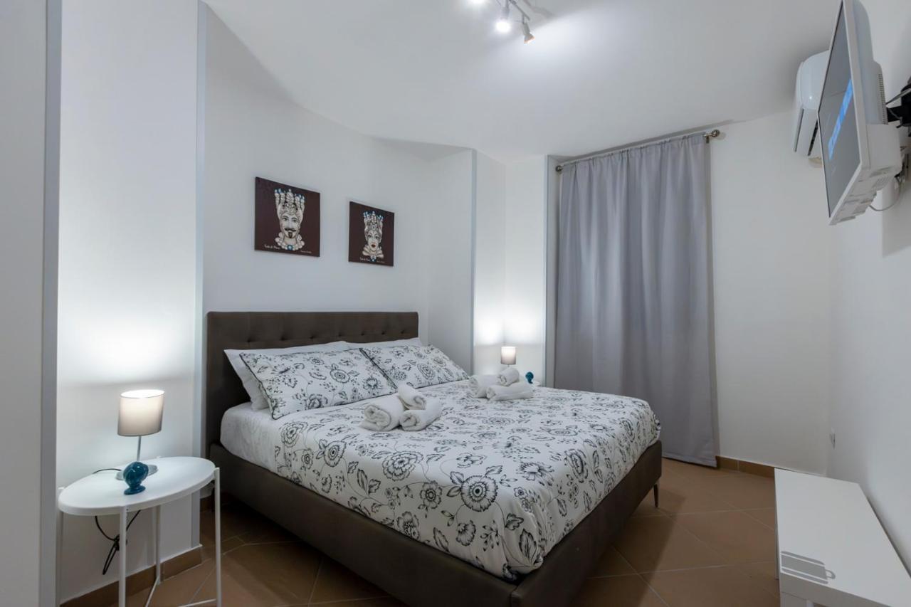 Apartamento Arco Di Bonello Cattedrale Palermo Exterior foto